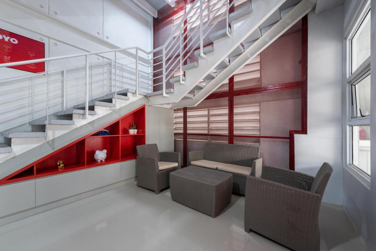 Super Oyo 515 Finnex Hotel Мандалуйонг Экстерьер фото